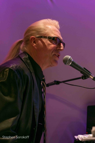 Photo Coverage: Jamie deRoy & Friends at the Metropolitan Room Image