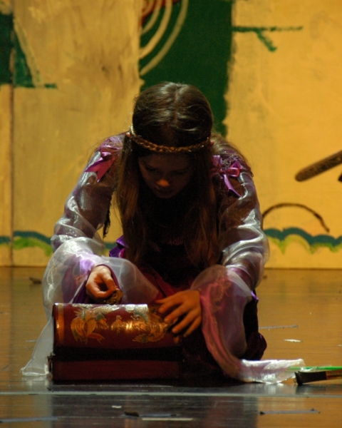 Photo Flash: Beijing Playhouse Academy of Performing Arts' HOLLY JOLLY ROBIN HOOD Image