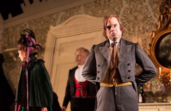 Photo Flash: First Look at John Lithgow in West End's THE MAGISTRATE Image