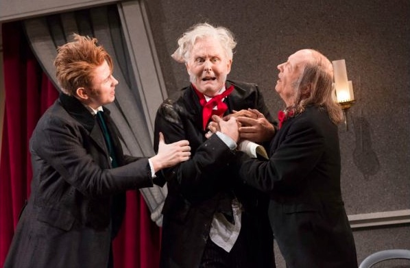 Photo Flash: First Look at John Lithgow in West End's THE MAGISTRATE Image