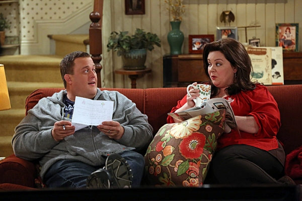Photo Flash: First Look at 'Molly's Birthday' on MIKE & MOLLY Image