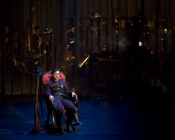 Photo Flash: First Look at Hershey Felder in AN AMERICAN STORY FOR ACTOR AND ORCHESTRA Image
