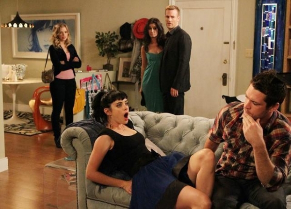 Photo Flash: Tomorrow's DON'T TRUST THE B---- IN APARTMENT 23 Episode Image