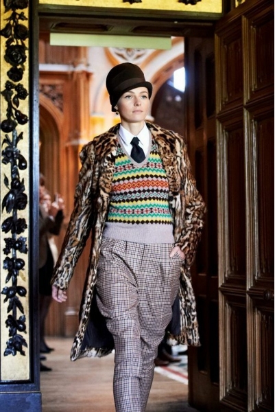 Photo Coverage: Ralph Lauren Runway Show at Downton Abbey Image