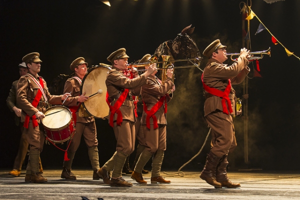 Photo Flash: First Look at Andrew Veenstra, Angela Reed and More in US National Tour of WAR HORSE 