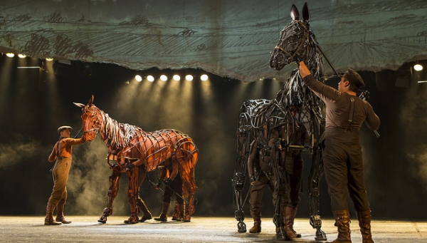 Photo Flash: First Look at Andrew Veenstra, Angela Reed and More in US National Tour of WAR HORSE 