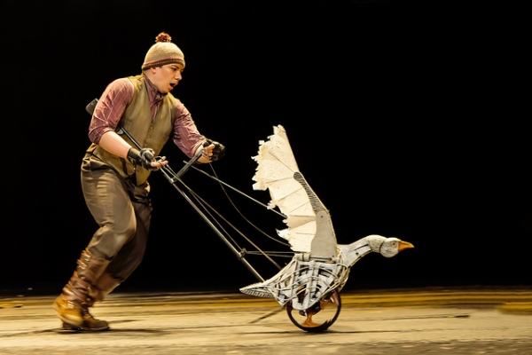 Photo Flash: First Look at Andrew Veenstra, Angela Reed and More in US National Tour of WAR HORSE Image