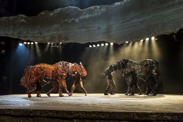 Photo Flash: First Look at Andrew Veenstra, Angela Reed and More in US National Tour of WAR HORSE 