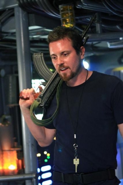 Photo Flash: First Look at LAST RESORT Series Finale; Airs 1/17 Image