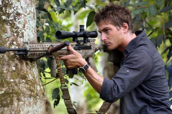 Photo Flash: First Look at LAST RESORT Series Finale; Airs 1/17 Image