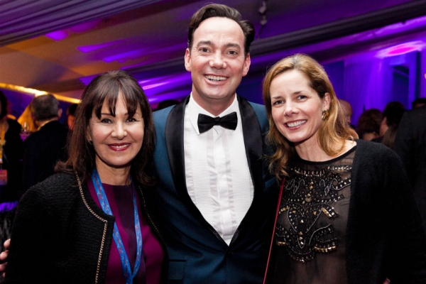 Photo Flash: Jeremy Piven, Arlene Phillips, Twiggy and More at Opening Night of CIRQUE DU SOLEIL's KOOZA Image