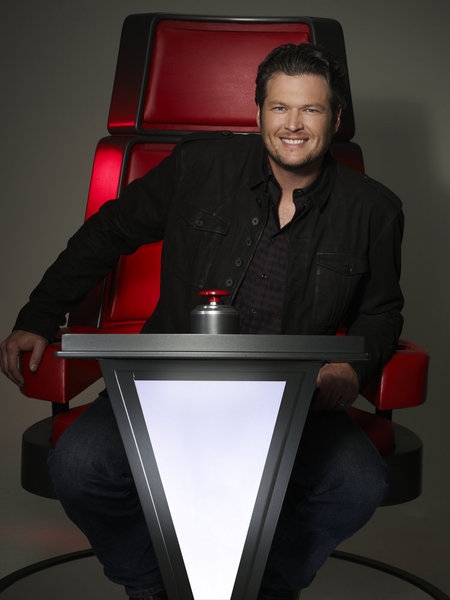 Photo Flash: Promo Shots for THE VOICE Season 4! Image