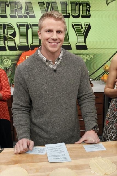 Photo Flash: First Look - THE BACHELOR's Sean Lowe on THE CHEW, 1/11 Image