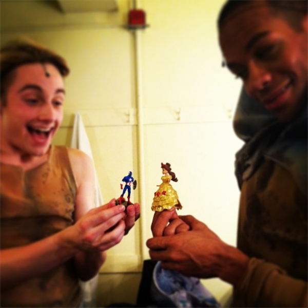 Photo Flash: Saturday Intermission Pics, Jan 12, Part 2 - Triumphant Cast of GOLDEN BOY, WICKED in Hawaii and More! Photo Flash: Saturday Intermission Pics, Jan 12, Part 2 - Triumphant Cast of GOLDEN BOY, WICKED in Hawaii and More! Image