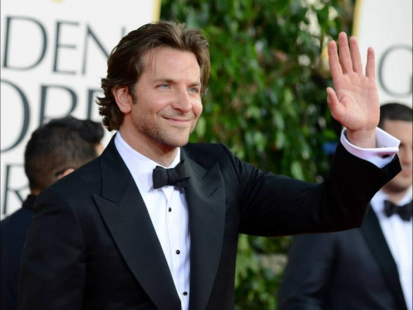 Photo Coverage: More Stars at the Golden Globe Red Carpet Image