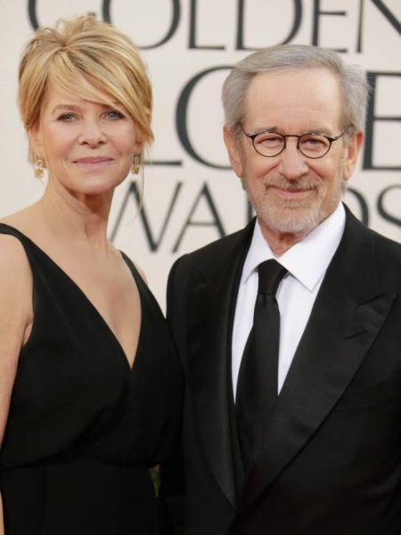 Photo Coverage: More Stars at the Golden Globe Red Carpet Image