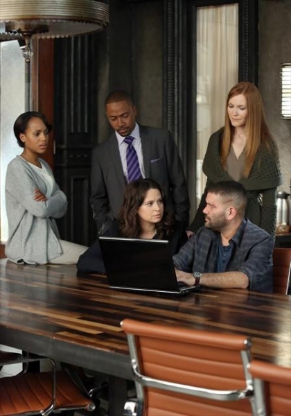 Photo Flash: SCANDAL's 'Truth or Consequences,' Airing 1/31 Image