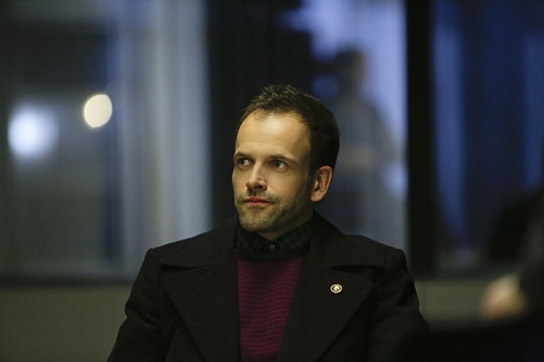 Photo Flash: First Look at ELEMENTARY's 'Red Team,' Airing 1/31 Image