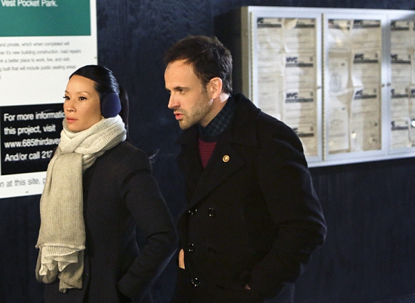 Photo Flash: First Look at ELEMENTARY's 'Red Team,' Airing 1/31 