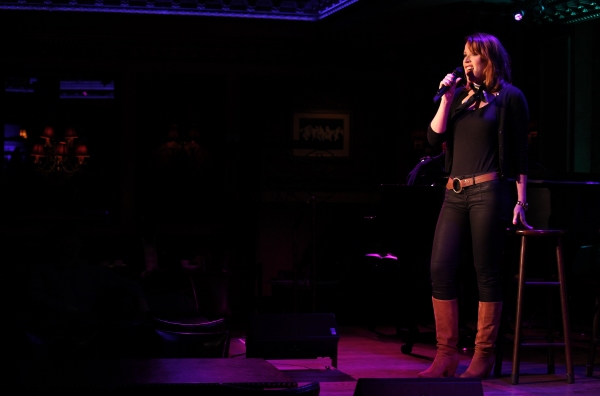 Photo Coverage: Molly Ringwald Previews 54 Below Show! Image
