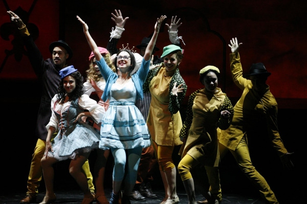 Photo Flash: First Look at Virginia Stage Company's FROG KISS Image