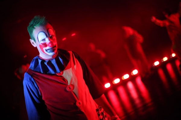 Photo Flash: First Look at Godlight Theatre's THE PILO FAMILY CIRCUS at New Ohio Theatre Image