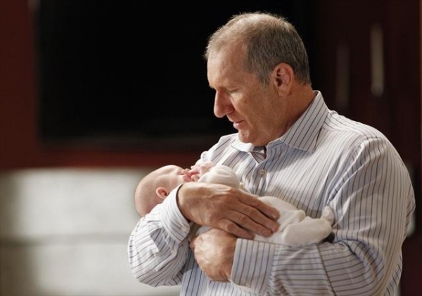 Photo Flash: Next Week's All New MODERN FAMILY Image