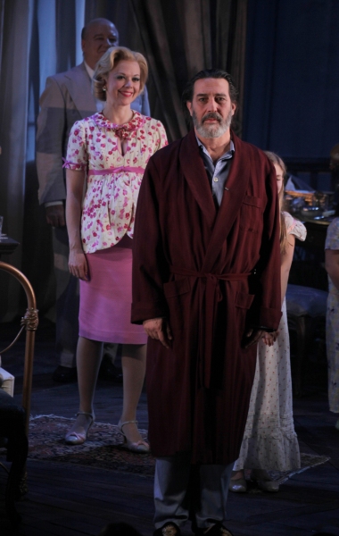 Photo Coverage: CAT ON A HOT TIN ROOF's Opening Night Curtain Call Image