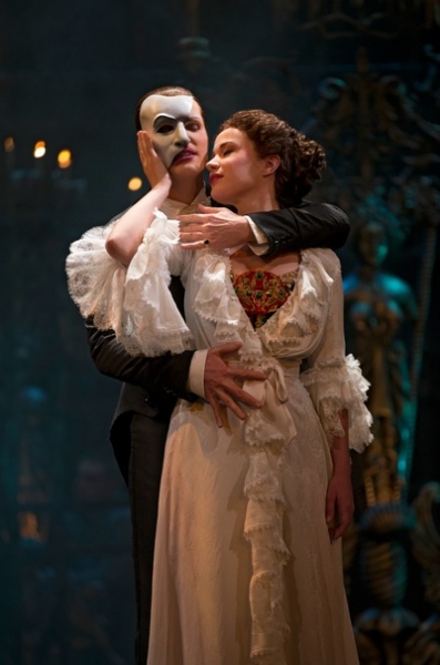 Photo Flash: Meet the Current Cast of Broadway's THE PHANTOM OF THE OPERA Image