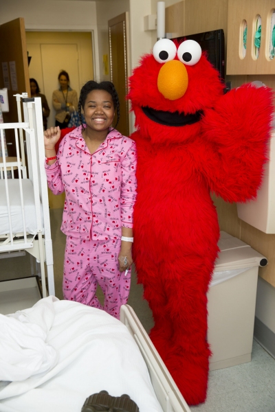 Photo Flash: Elmo and Garden of Dreams Foundation Celebrate NYU Tisch Pediatric Ward Reopening 