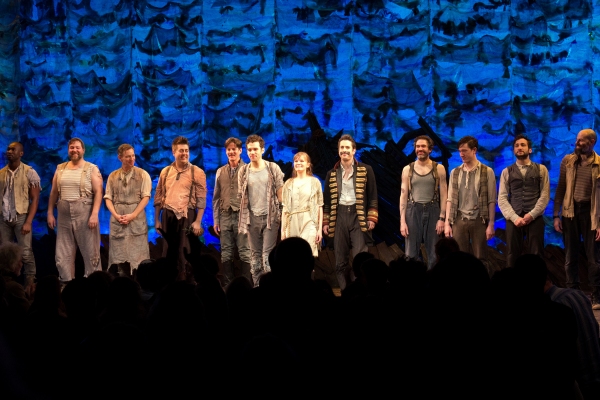 Photo Coverage: PETER AND THE STARCATCHER Cast Takes Final Broadway Bow! Image
