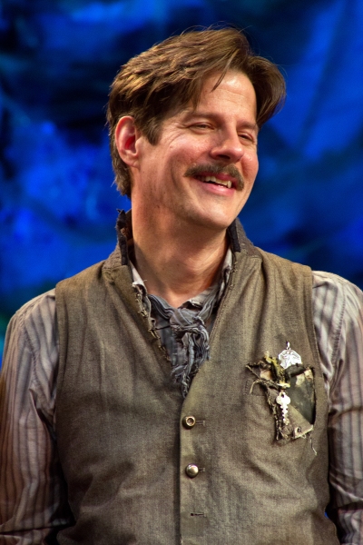 Photo Coverage: PETER AND THE STARCATCHER Cast Takes Final Broadway Bow! Image