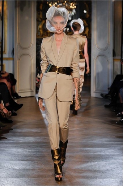 Photo Coverage: A.F. Vandervorst S/S 2013 Collection Preview Image