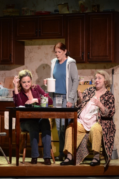Photo Flash: First Look at Kate Buddeke, Brenda Bynum and More in GOOD PEOPLE Image