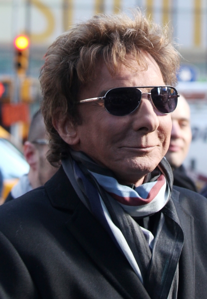 Photo Coverage: Barry Manilow Unveils 'Manilow Way' on 44th Street! Image