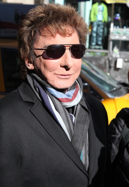 Photo Coverage: Barry Manilow Unveils 'Manilow Way' on 44th Street! Image