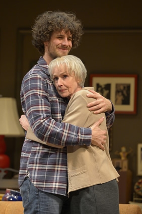 Photo Flash: First Look at Reggie Gowland, Susan Blommaert and More in 4000 MILES 