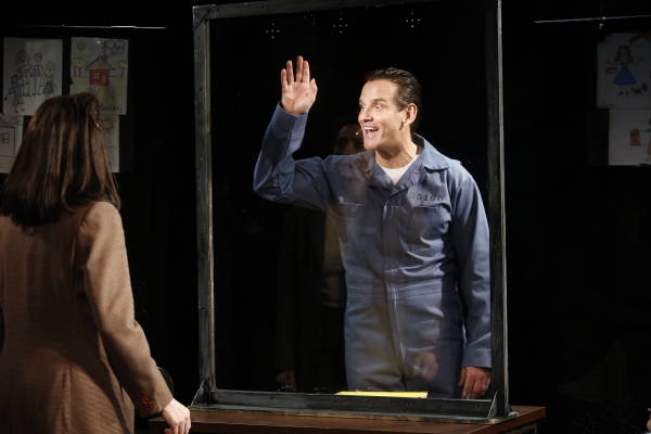 Photo Flash: First Look at Sean McDermott as 'Hannibal Lecter' in SILENCE! THE MUSICAL Image