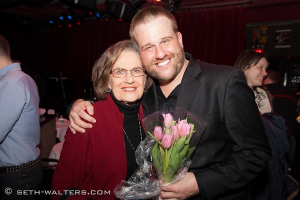 Photo Flash: Stephen Wallem Plays Broadway at Birdland! Image