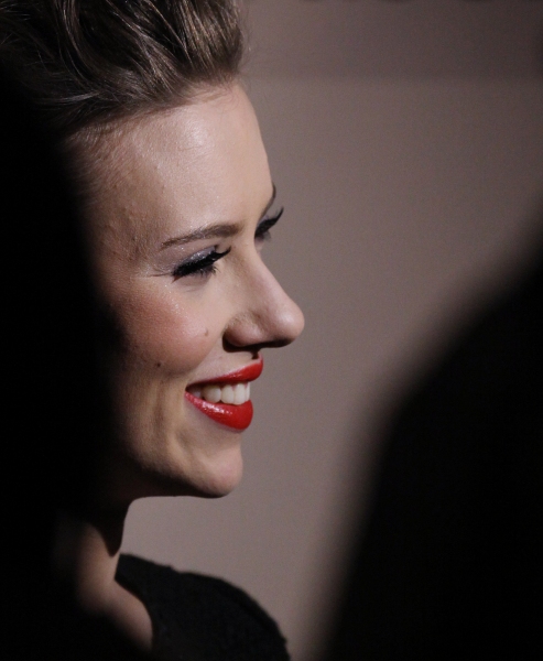 Scarlett Johansson
 Photo