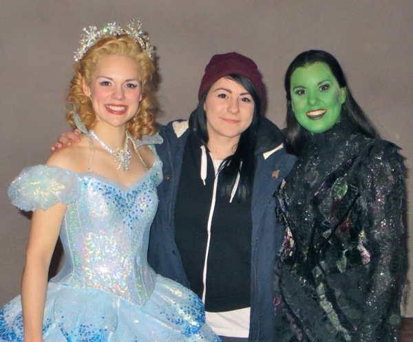 Photo Flash: X FACTOR's Lucy Spraggan Visits WICKED! Image