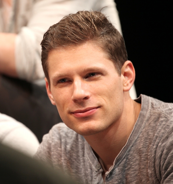 Matt Lauria  Photo