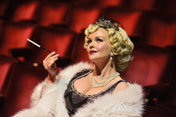 Photo Coverage: Jennifer Ellison Joins SINGIN' IN THE RAIN! Image