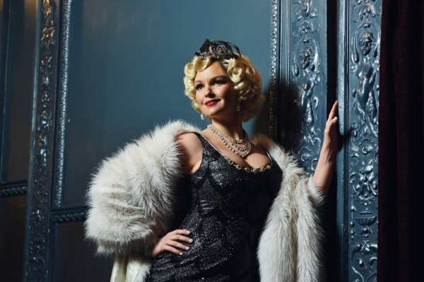 Photo Coverage: Jennifer Ellison Joins SINGIN' IN THE RAIN! Image