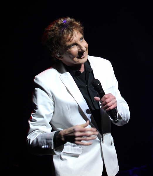 Photo Coverage: MANILOW ON BROADWAY's Opening Night Curtain Call and Encore! Image