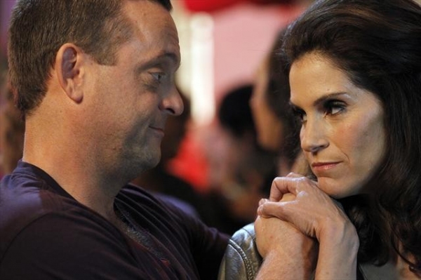 Photo Flash: THE NEIGHBORS' 'Mother Clubbers' Image