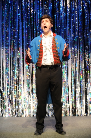Photo Flash: FORBIDDEN BROADWAY Takes on LES MISERABLES! Image