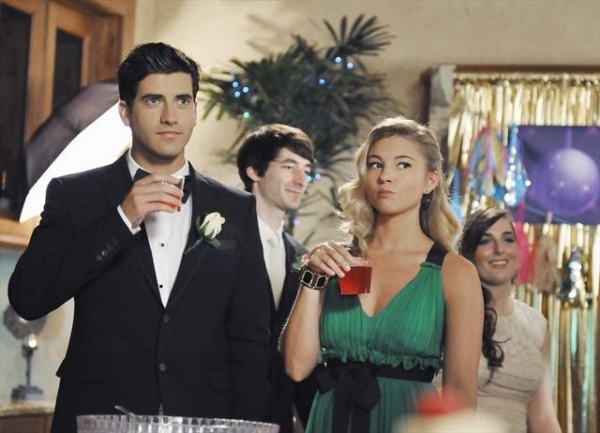 Photo Flash: THE LYING GAME's 'Catch Her In The Lie' Image