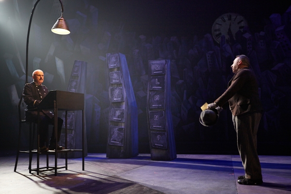 Photo Flash: First Look at Antony Sher and More in THE CAPTAIN OF KOPENICK Image