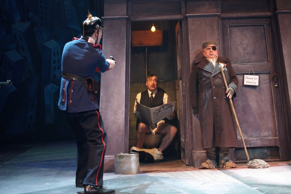 Photo Flash: First Look at Antony Sher and More in THE CAPTAIN OF KOPENICK Image